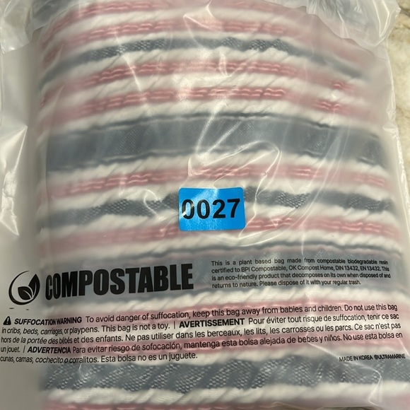 Caslon | Drawstring Waist Quilted Mini Skirt | Red, Black, White Striped | XS - Picture 8 of 8